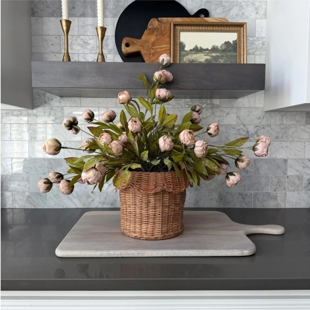 5 : Tan Peony Stem by Ashland 5 stems only / Color : tan